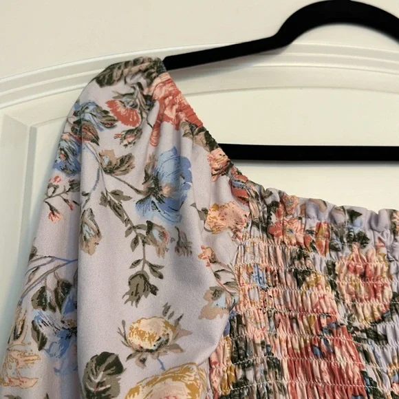 Wayf Smocked Floral Dress - Size XS - Picture 8 of 9